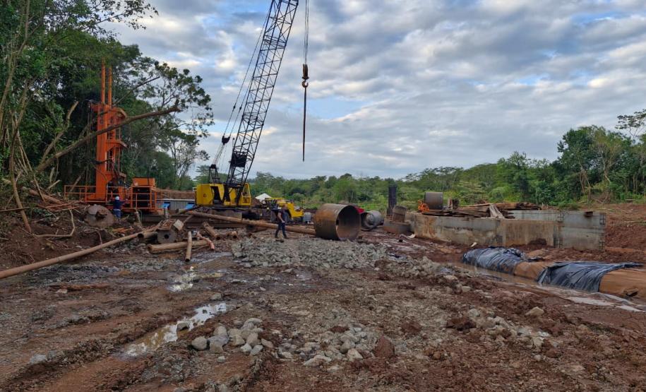Nova ponte entre São Carlos do Ivaí e Japurá avança com atividades nas duas margens