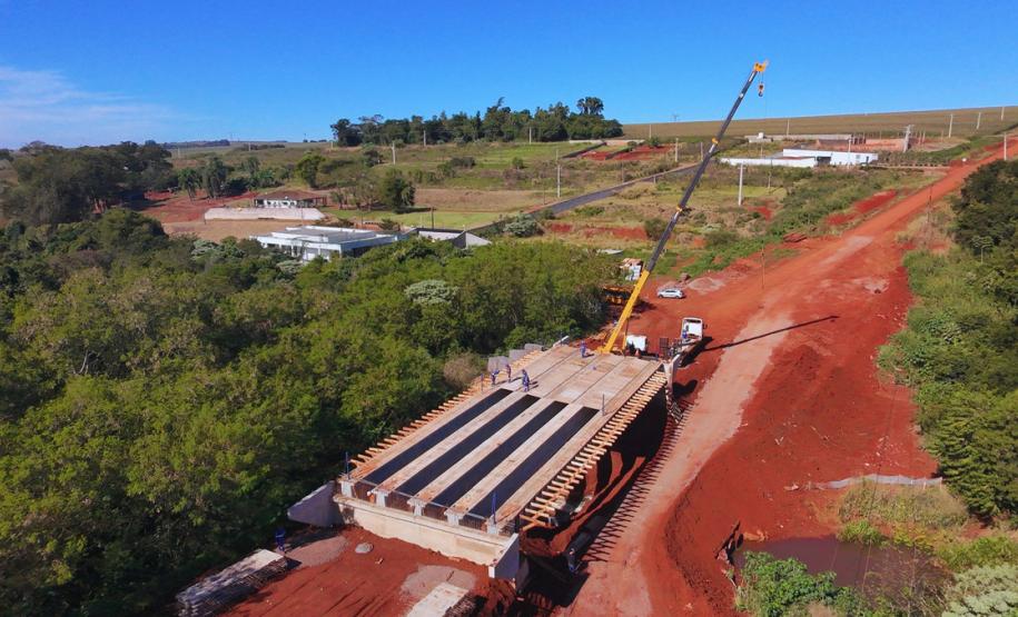 Pavimentação de rodovias entre Cafelândia, Nova Aurora e Tupãssi chega a 15%