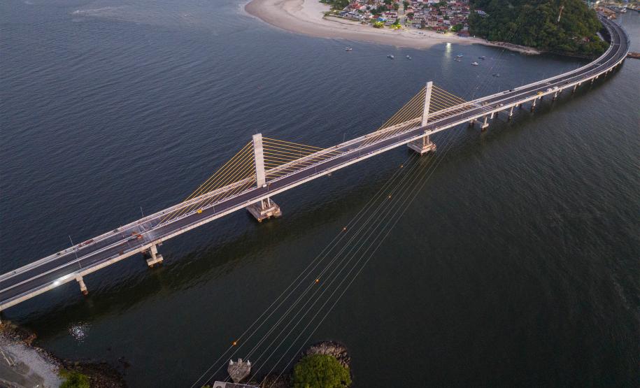 Ponte de Guaratuba impulsiona mobilidade com mais de 7 mil passagens de ciclistas em um mês