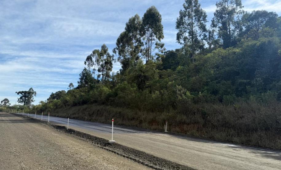 No 3° mês, pavimentação da rodovia entre Imbaú e Reserva chega a 7,5% de execução