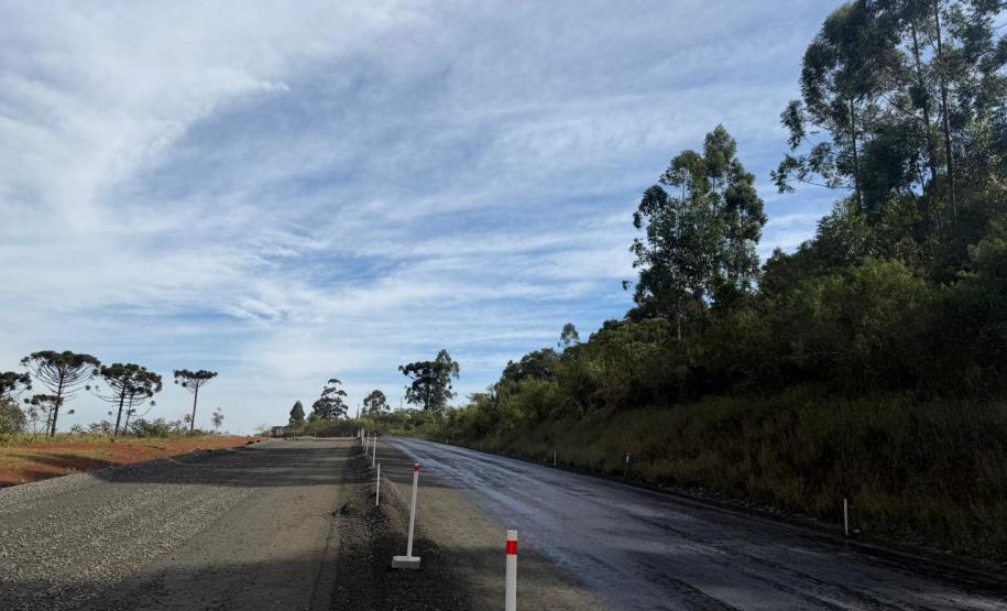 No 3° mês, pavimentação da rodovia entre Imbaú e Reserva chega a 7,5% de execução