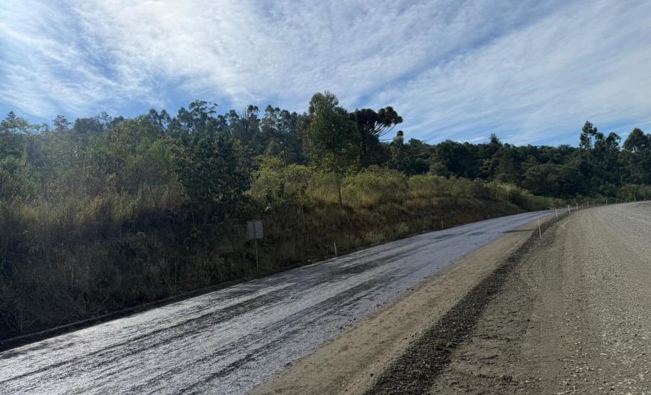 No 3° mês, pavimentação da rodovia entre Imbaú e Reserva chega a 7,5% de execução