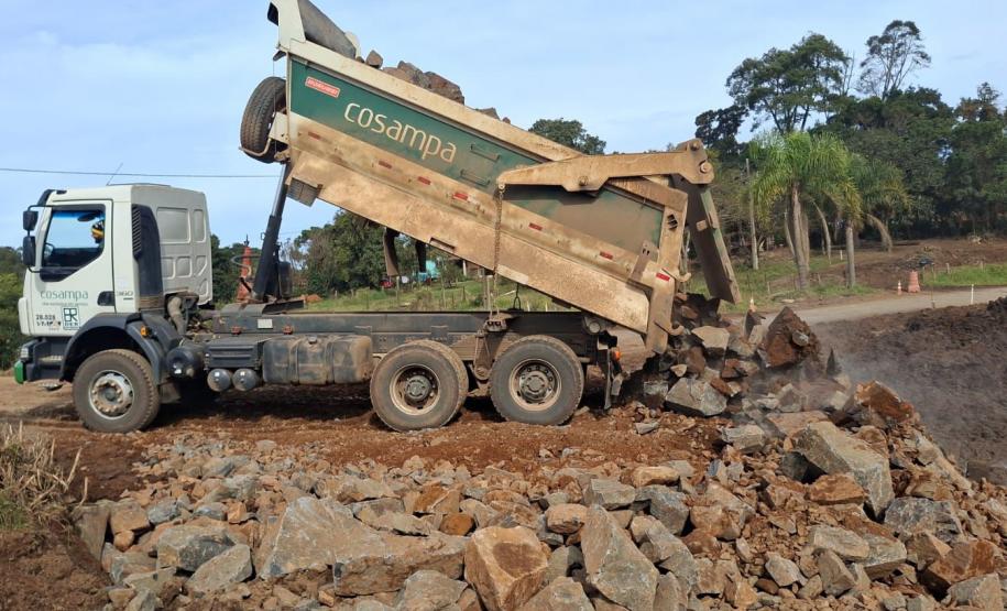 No 3° mês, pavimentação da rodovia entre Imbaú e Reserva chega a 7,5% de execução
