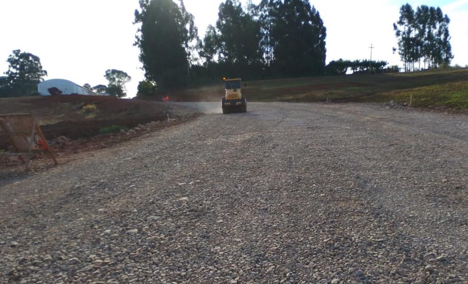 Sonho antigo, PR-239 entre Mato Rico e Roncador já tem obras de pavimentação