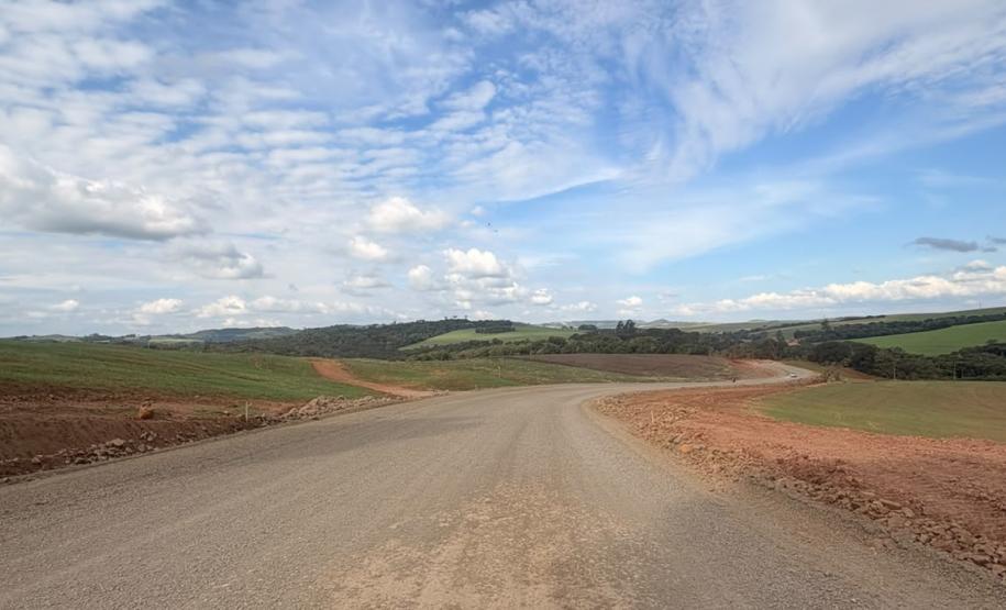 Sonho antigo, PR-239 entre Mato Rico e Roncador já tem obras de pavimentação