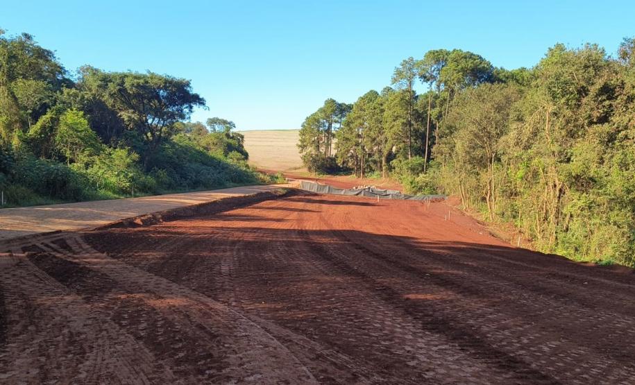 Sonho antigo, PR-239 entre Mato Rico e Roncador já tem obras de pavimentação