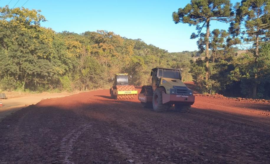 Sonho antigo, PR-239 entre Mato Rico e Roncador já tem obras de pavimentação