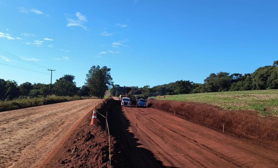 Sonho antigo, PR-239 entre Mato Rico e Roncador já tem obras de pavimentação