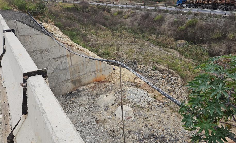 Obra de pavimentação da PR-364 em Irati é retomada após conclusão de estudo sobre fósseis