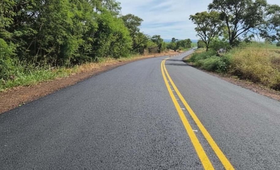 DER/PR realiza serviços de conservação em rodovias entre Uraí e Rancho Alegre
