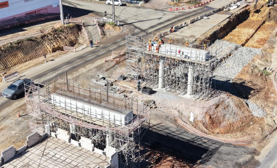 Restauração em concreto da PR-151 entre Ponta Grossa e Palmeira chega a 58%