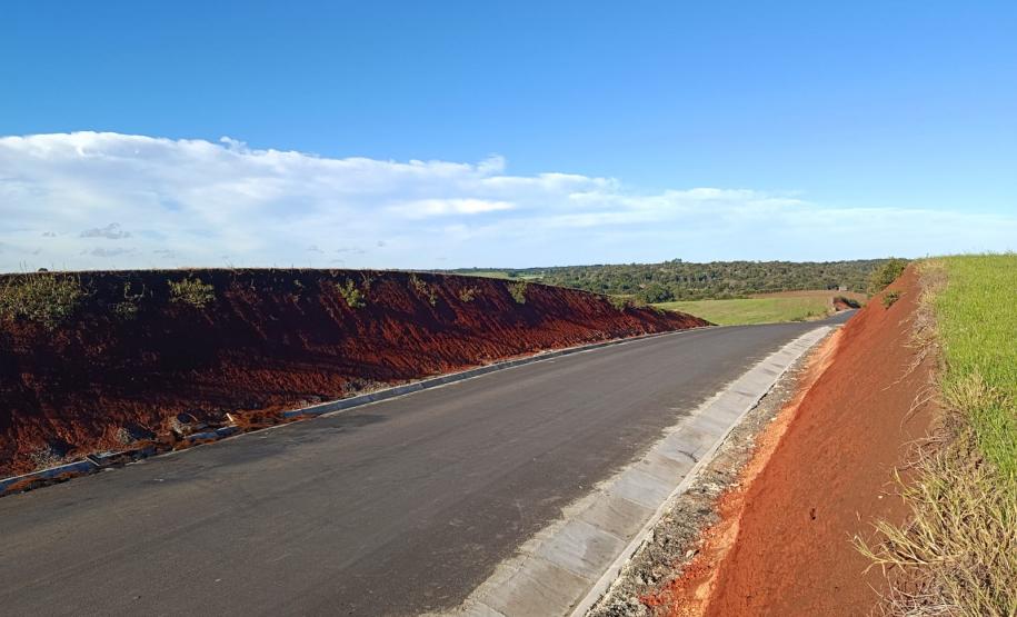 Obra de pavimentação de nova rodovia em Rebouças chega a 51% de execução