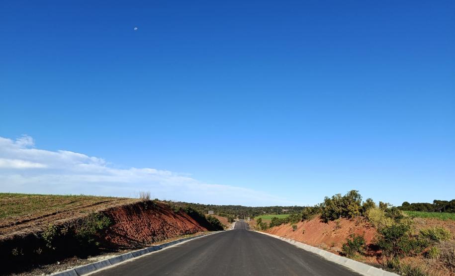 Obra de pavimentação de nova rodovia em Rebouças chega a 51% de execução