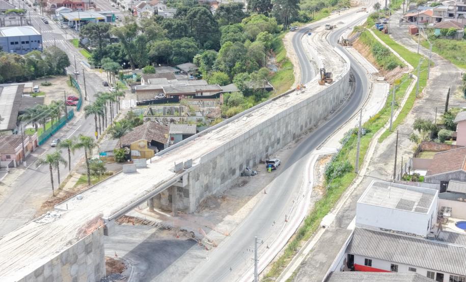 Em Palmeira, viaduto que integra obra de restauração em concreto da PR-151 está na fase final