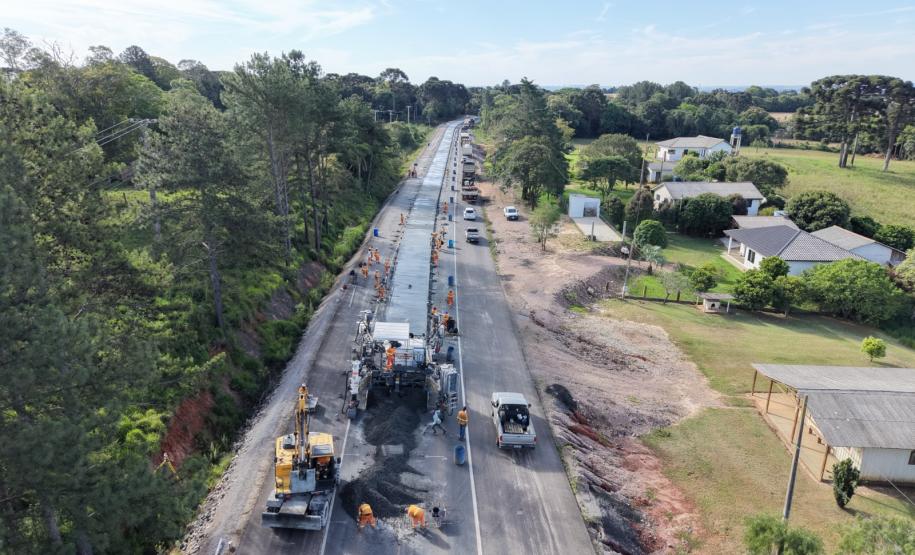 Em Palmeira, viaduto que integra obra de restauração em concreto da PR-151 está na fase final