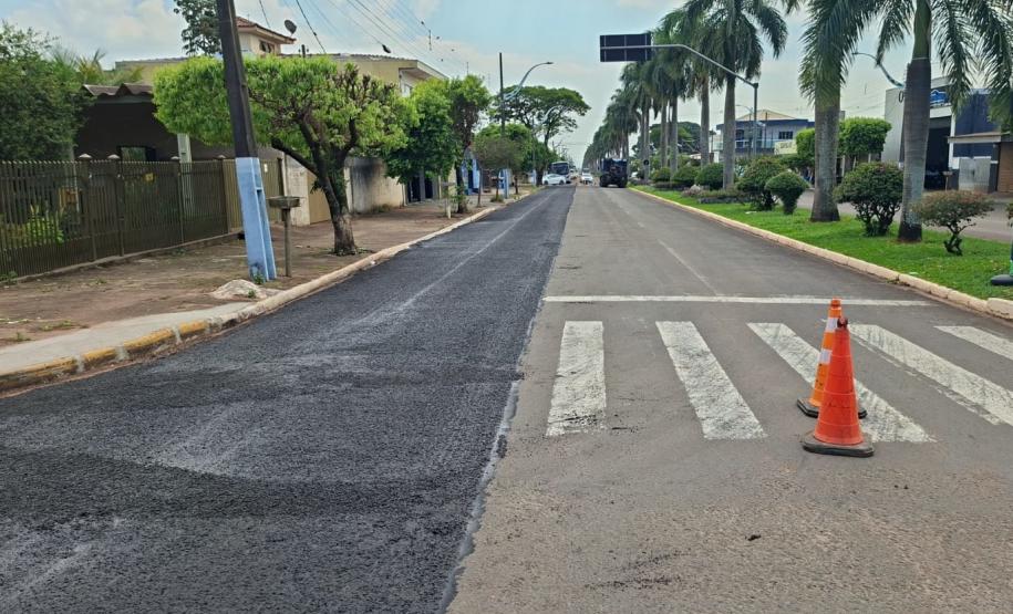 DER/PR realiza conservação do pavimento de rodovia em Terra Rica