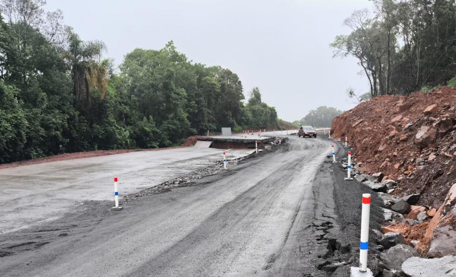 PR-460 em Pitanga - danos causados pelas chuvas